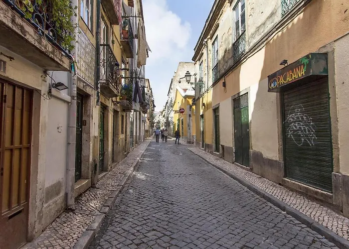 Апартаменты Bairro Alto Stylish By Homing
