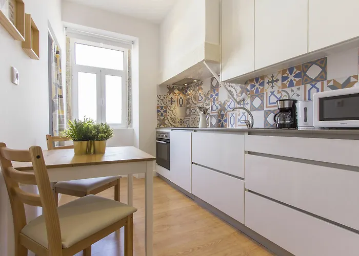 Апартаменты Bairro Alto Stylish By Homing